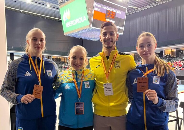 Запорожские каратистки завоевали две медали на турнире в Испании