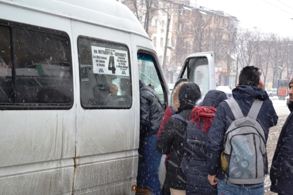 Работа общественного транспорта в Запорожье 1 декабря: маршруты