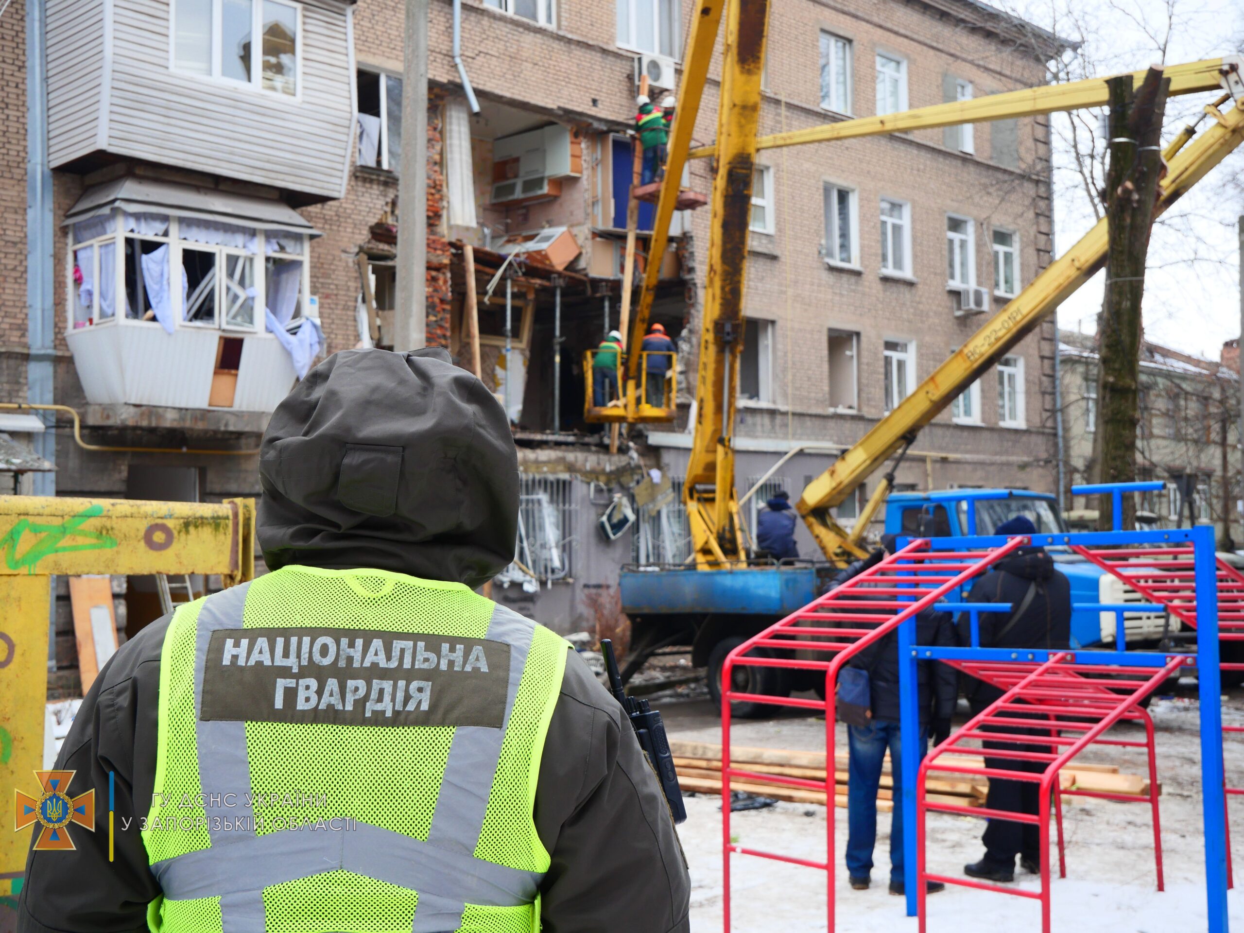 Разрушенный дом в Запорожье остается без газоснабжения: когда его подключат