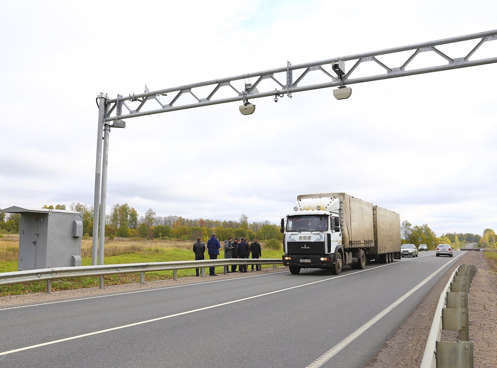 В Запорожской области усилят весовой контроль грузовиков, чтобы сохранить дороги