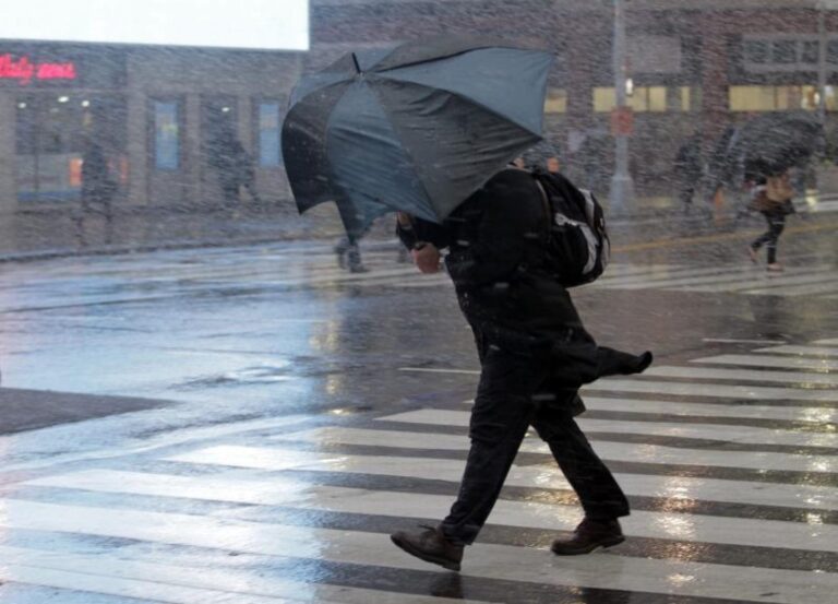 Сильный дождь прогнозируют синоптики в Запорожье 11 марта