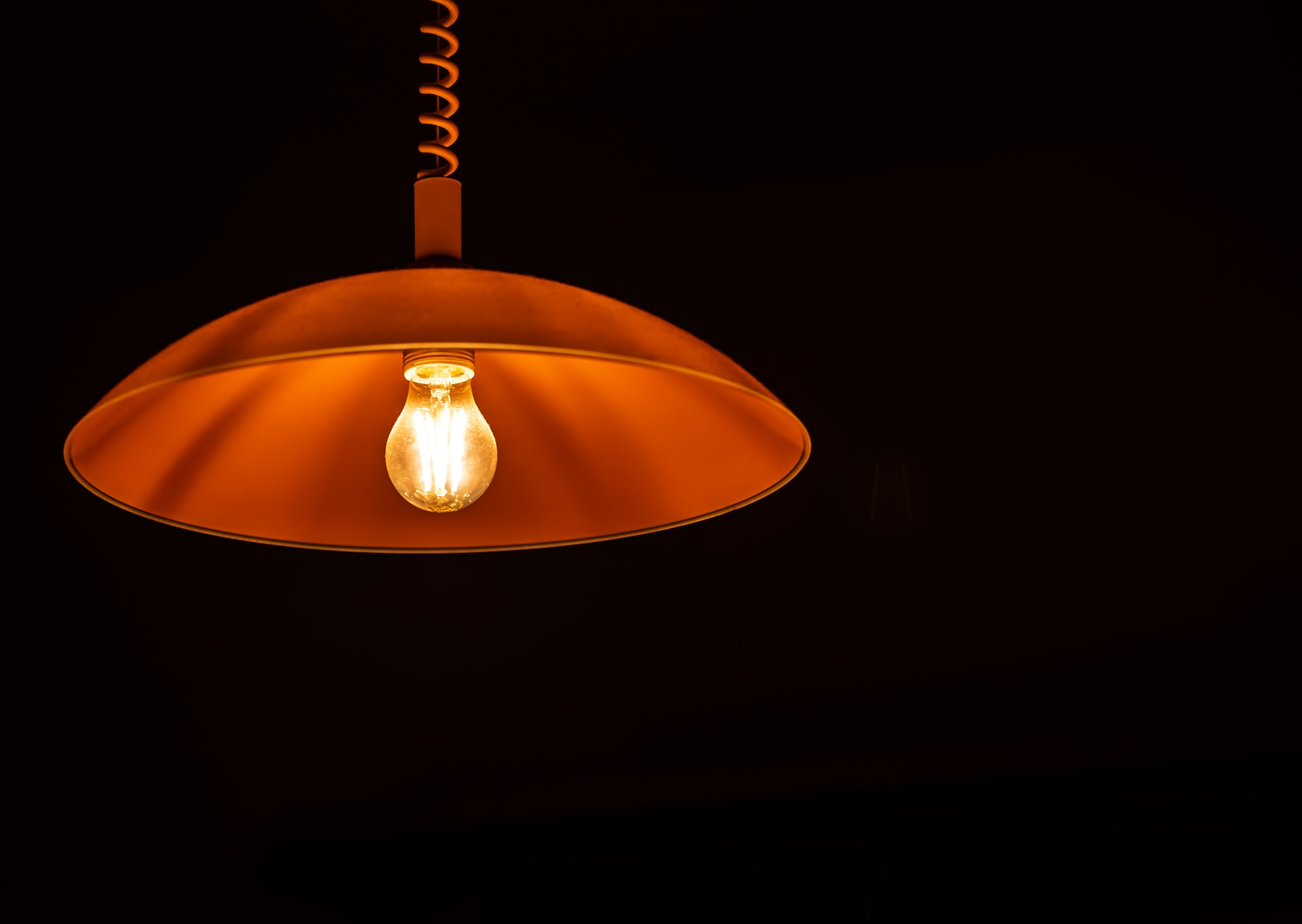 В Запорожье сегодня ввели график отключений света: кто останется без электроэнергии