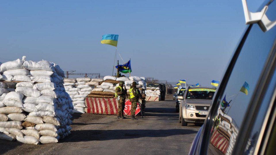 Эвакуация мариупольцев в Запорожье состоится сегодня: где можно заправить машины