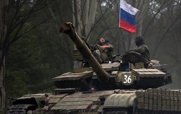 Оккупанты переправляют в Запорожскую область советские танки