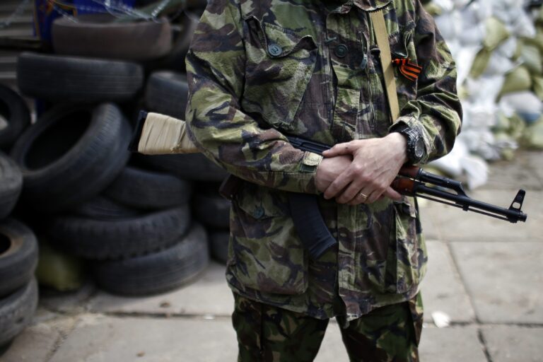 В Приморске российские военные застрелили двух людей
