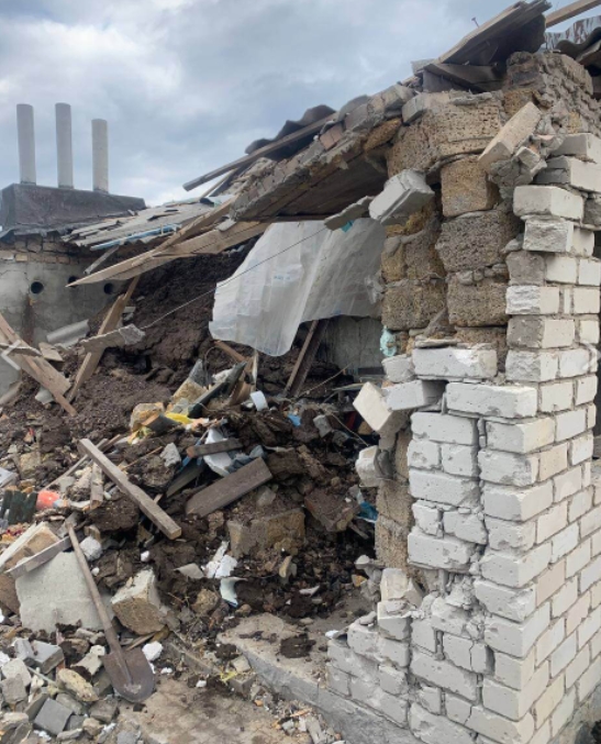 В Запорожской области русские уничтожили более 400 домов