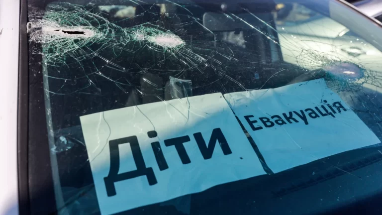 Российские военные обстреляли колонну авто по дороге из Мелитополя в Запорожье,– ранен ребенок