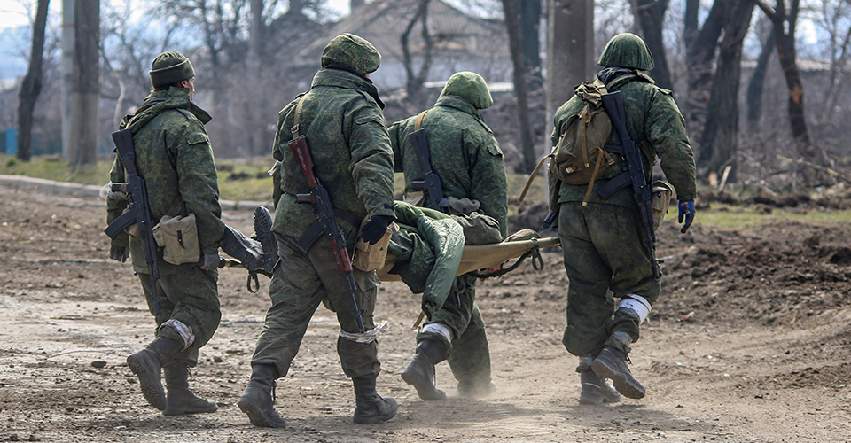 Российские военные лежат в больнице Мелитополя с травмами из-за бронежилета