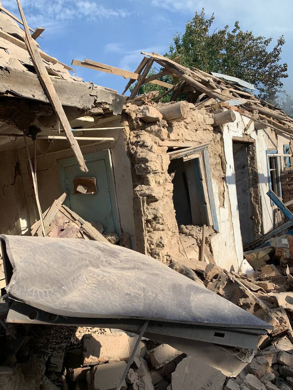 В Запорожской области из-за вражеских обстрелов разрушены больше трех тысяч домов