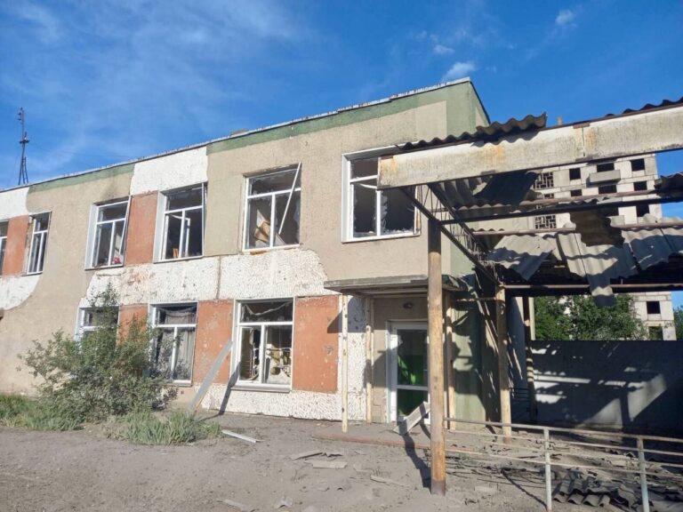 Оккупанты обстреляли детский сад в Степногорске