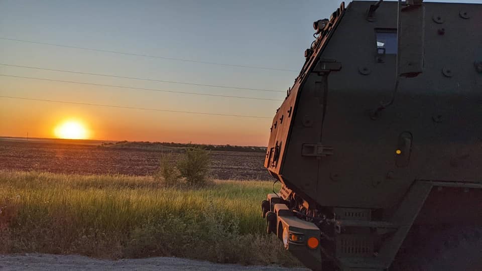 ВСУ на Запорожском направлении бьют оккупантов артиллерийскими системами HIMARS