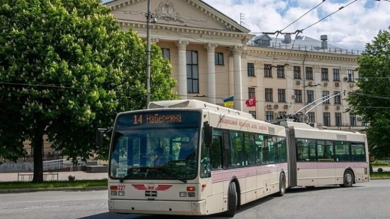 Електротранспорт у Запоріжжі можуть замінити автобусами та маршрутками