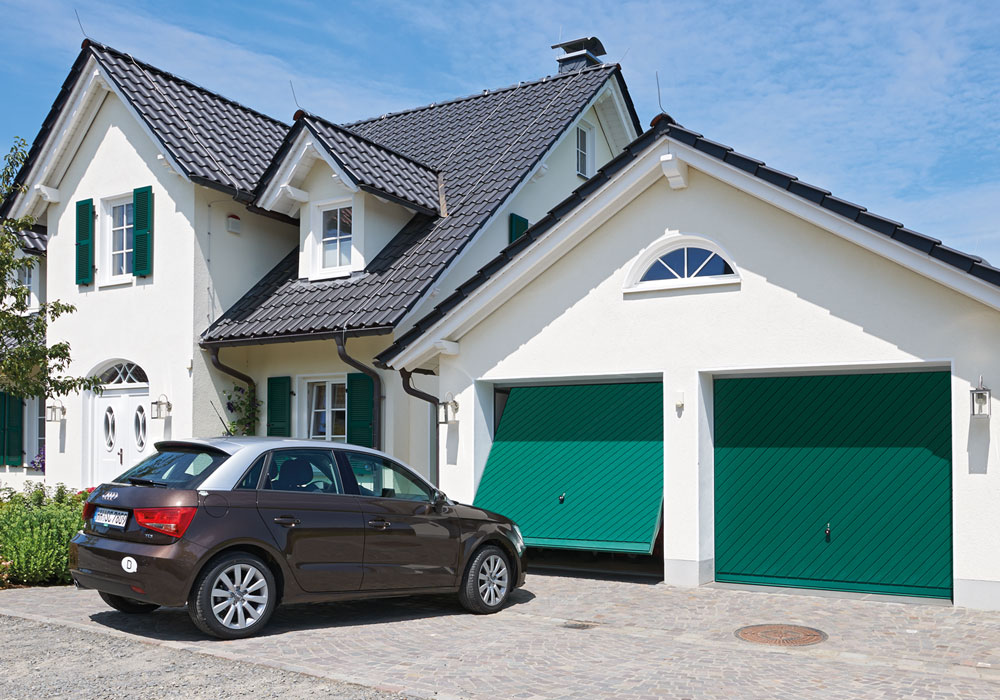 Всё для надежной защиты гаража: ворота, автоматика и боковые двери от Hörmann