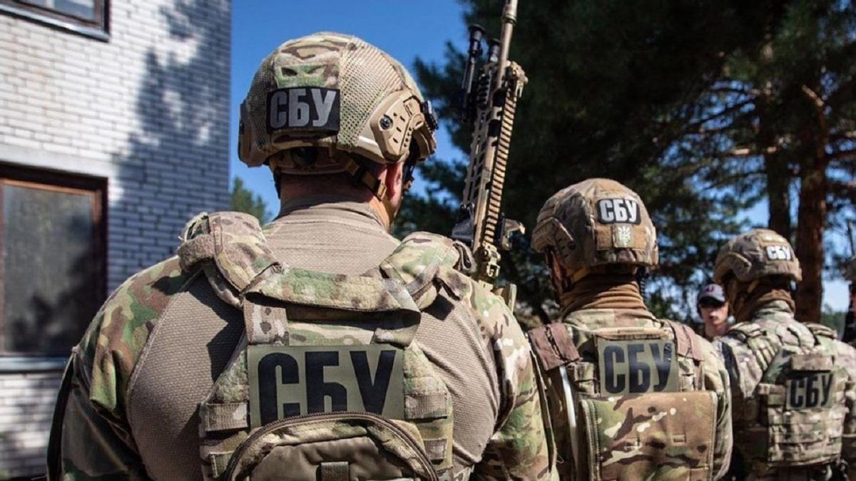 СБУ виявила колаборанта, який налагоджує подачу води на військові бази у Криму