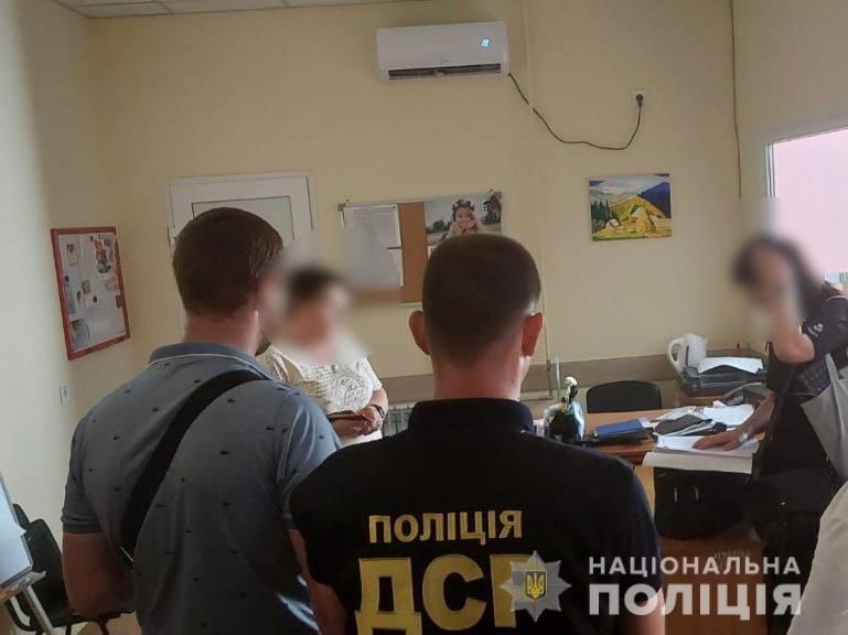 На взятке задержали декана одного из факультетов  вуза в Запорожье (ФОТО)