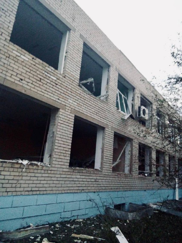 Старух показал последствия ракетного удара по Запорожскому району (ФОТО)