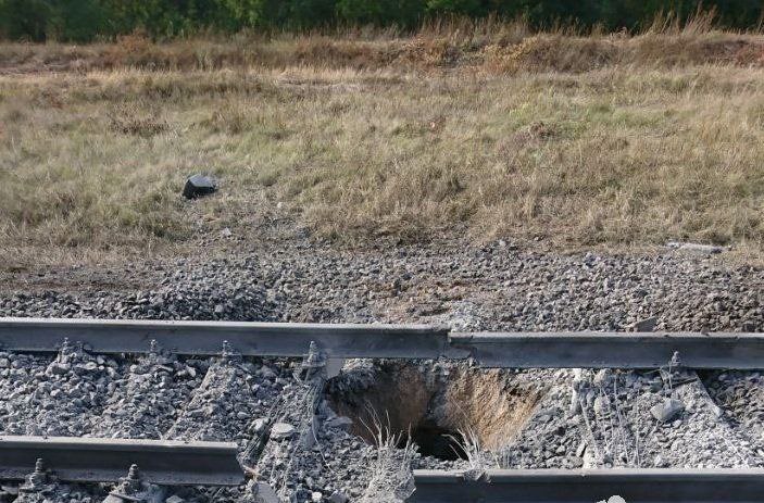 Железную дорогу в Мелитополе подорвали: оккупанты не смогут доставлять боеприпасы