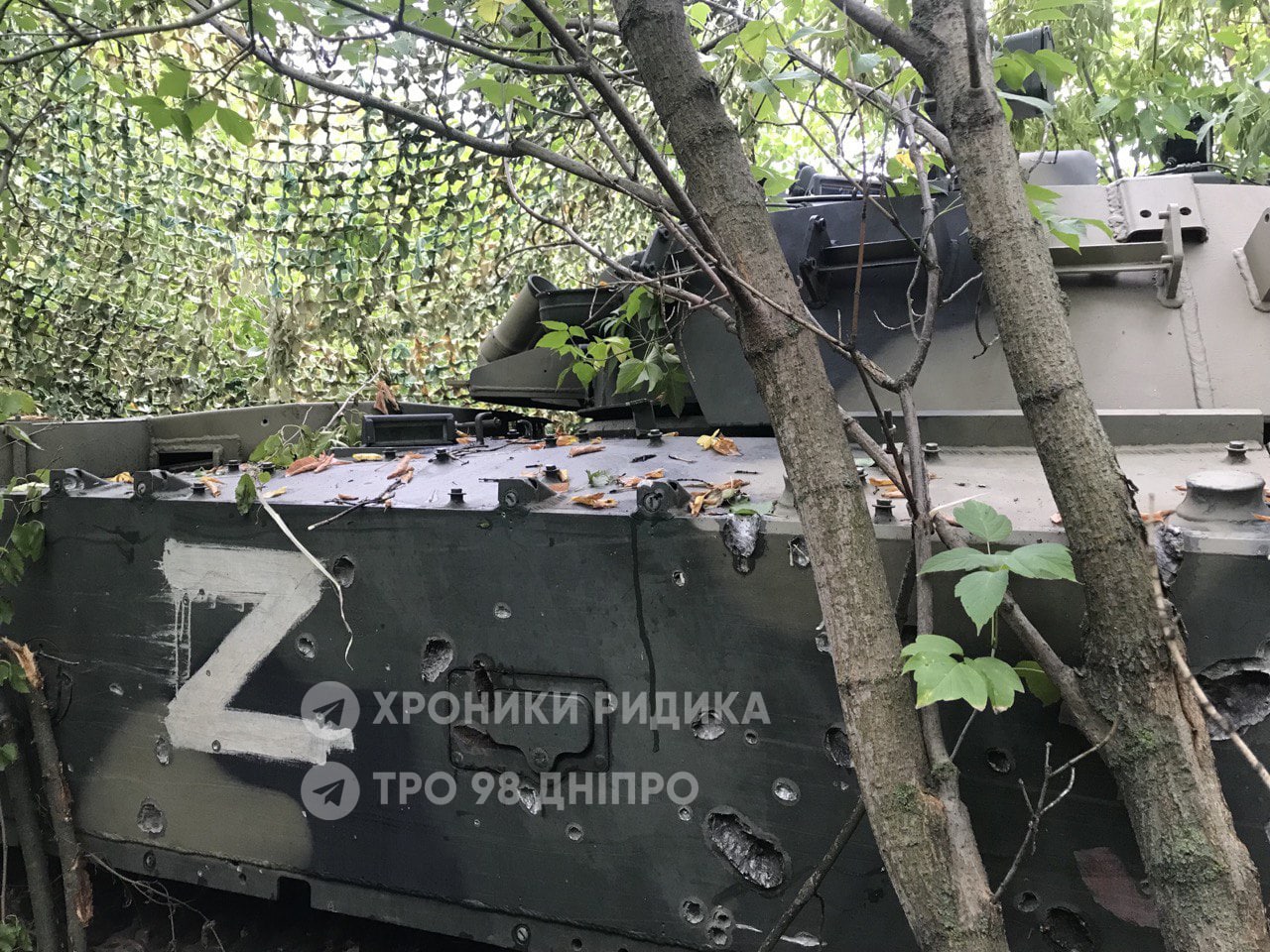 Бойцы Азова нашли вражескую военную технику российских солдат (ФОТО)