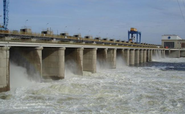 Снижение уровня воды в Каховском водохранилище: что предпримут в Запорожской области