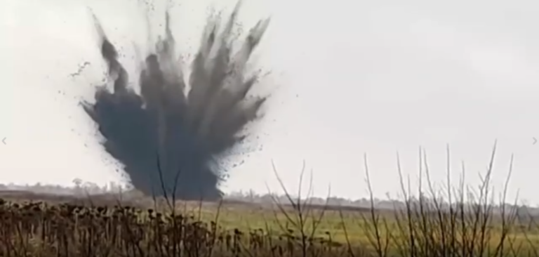 Взрывотехники обезвредили ракету Искандер-К, которой били по Запорожью: ВИДЕО