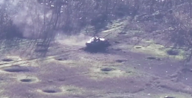 ВСУ показали, как уничтожили российский танк на Запорожском направлении (ВИДЕО)