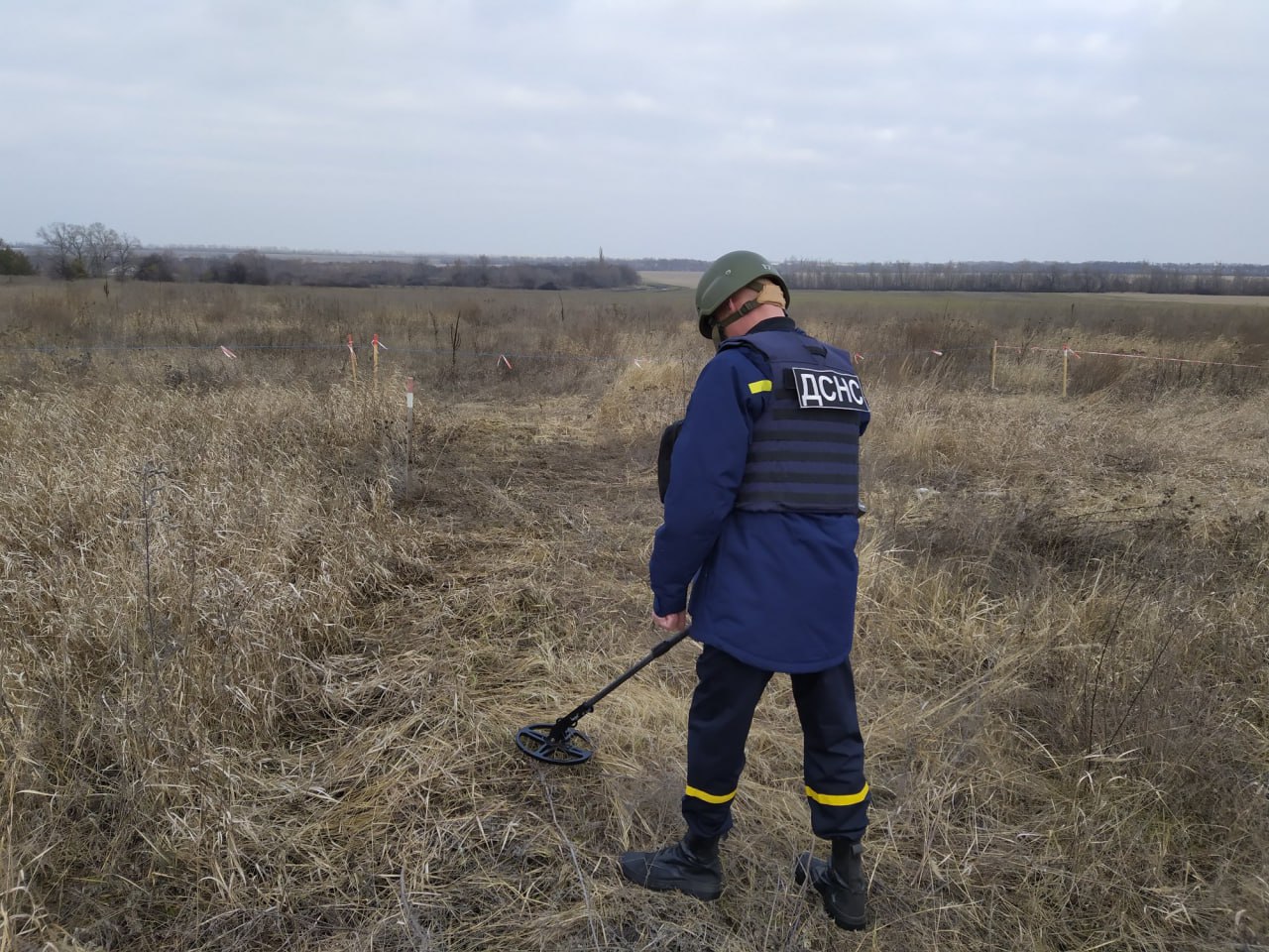 Спасатели обнаружили остатки РСЗО в Запорожском районе