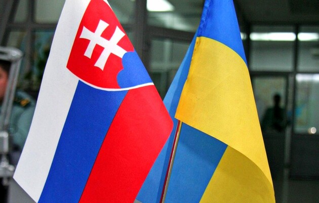 Словакия осудила “псевдореферендум” в Запорожской области