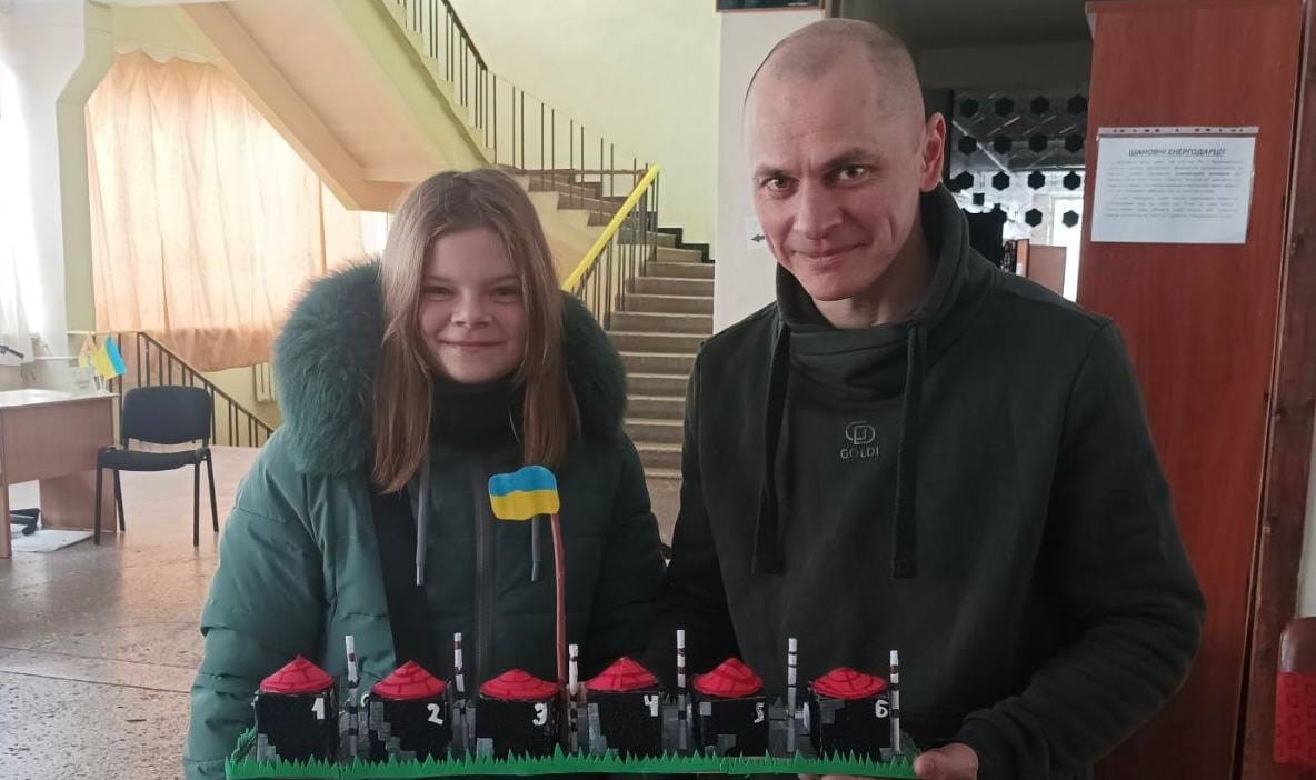 Школьница из Энергодара создала макет Запорожской АЭС. ФОТО