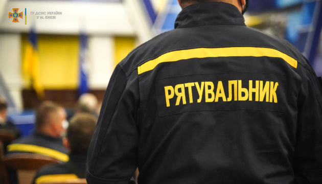 Украина отправит в Турцию 100 спасателей для ликвидации последствий землетрясения