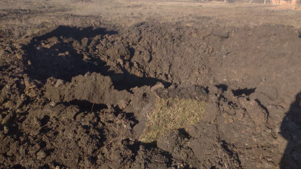 Войска рф нанесли удар по пригороду Запорожья: один из снарядов упал в поле
