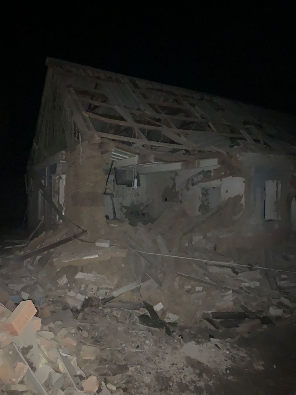 Войска рф ударили по Камышеватской громаде: фото последствий обстрелов