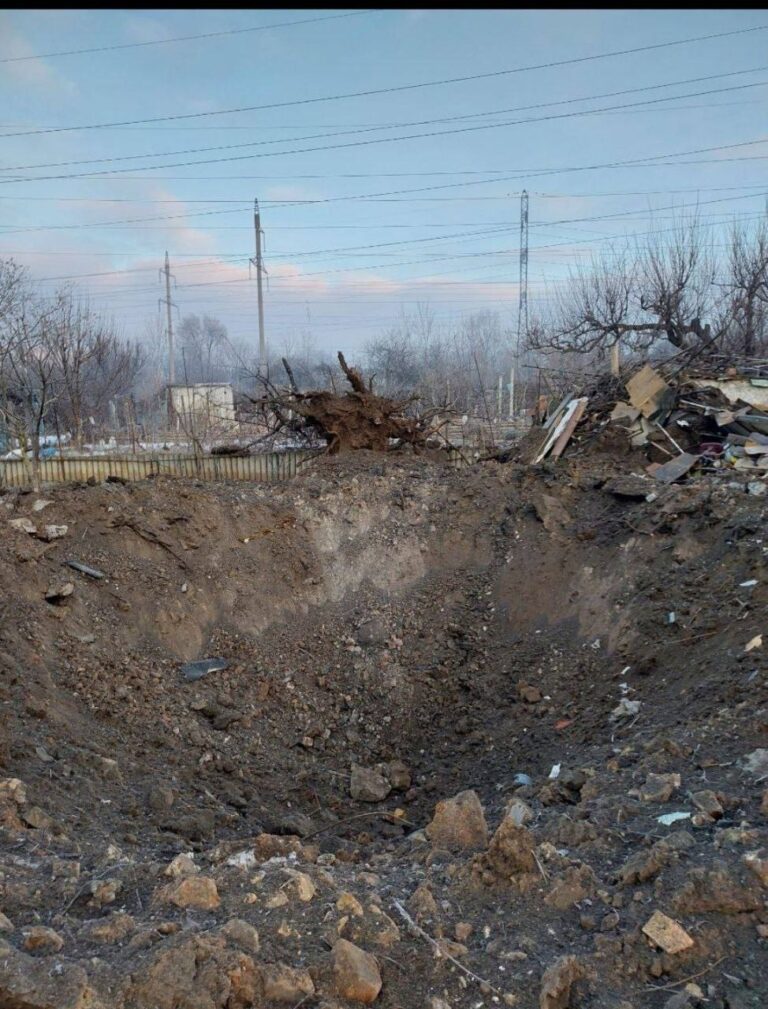 Фото последствий ракетных ударов по Запорожью: повреждены объекты энергетической и промышленной инфраструктуры