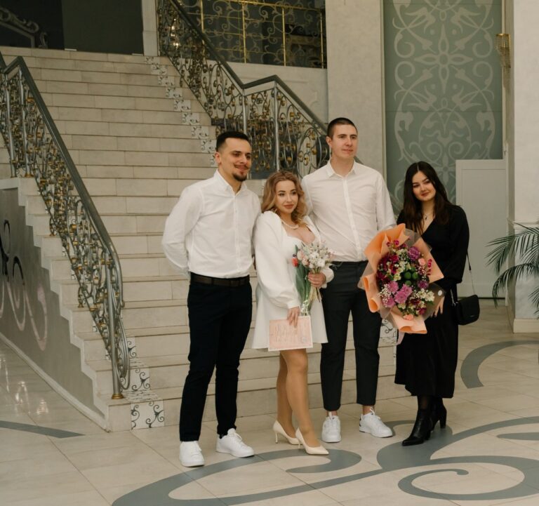 В Запорожье зарегистрировали брак 20 пар на День влюбленных