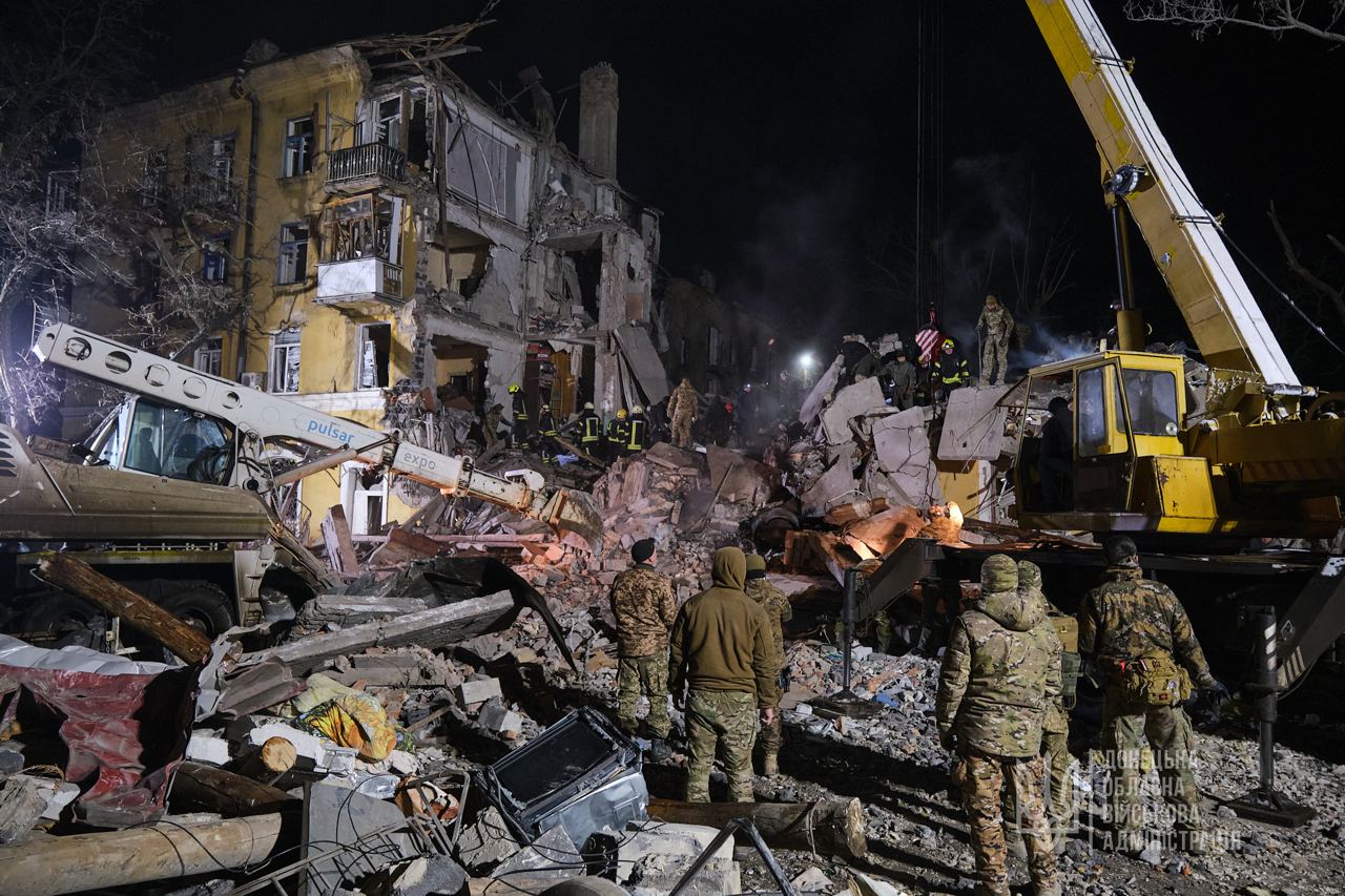 Российские войска ударили по Краматорску: разрушен жилой дом. ФОТО
