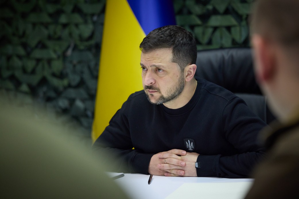 Президент Украины подписал указ о создании военных администраций на Запорожье