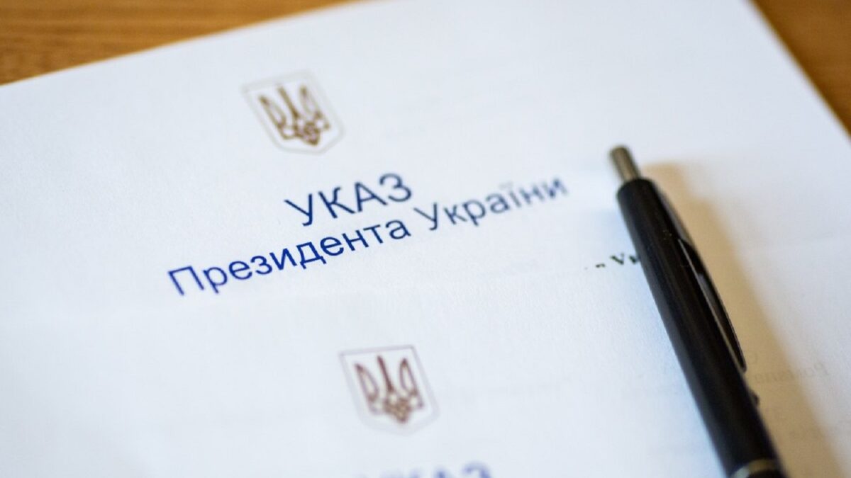 Зеленський підписав указ про створення 19 військових адміністрацій у Запорізькій області