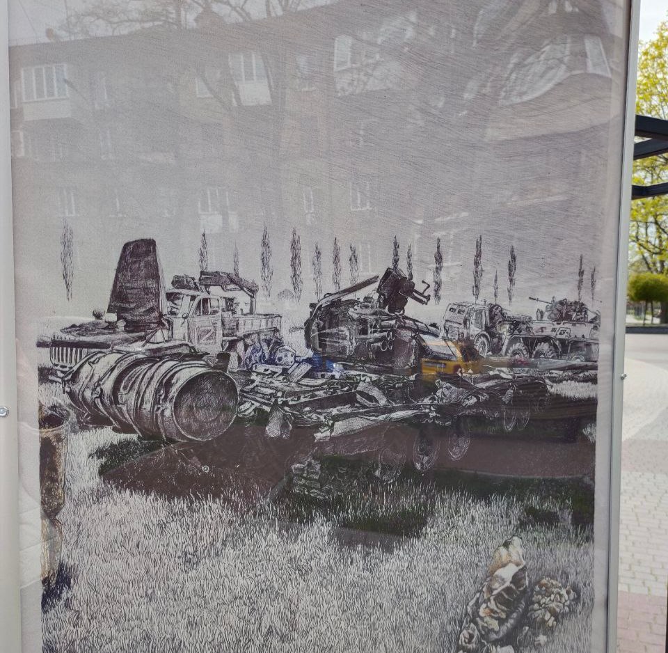«Плакаты военного времени» продемонстрировали на выставке в Запорожье. ФОТО
