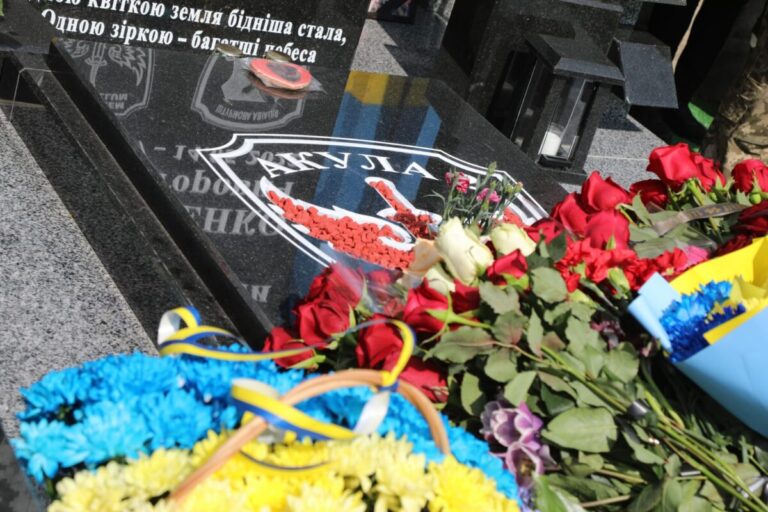 В Виннице открыли стеллу в честь военного ВСУ, погибшего в Запорожской области
