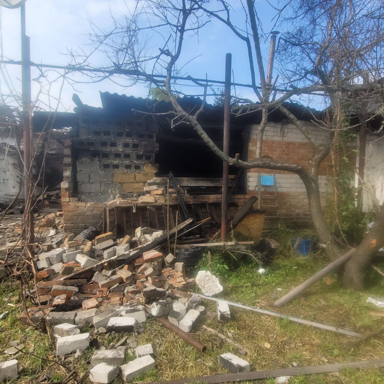 Российские оккупанты обстреляли Запорожскую область: ранены гражданские. ФОТО