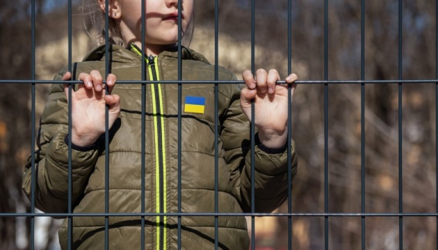 Россияне вывезли из оккупированного Мелитополя детей: куда их направили