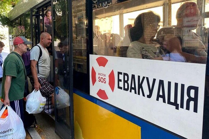 Жителів Пологівського району закликають терміново евакуюватися
