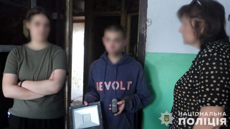 Полицейские задержали трех воров в Запорожье. ФОТО