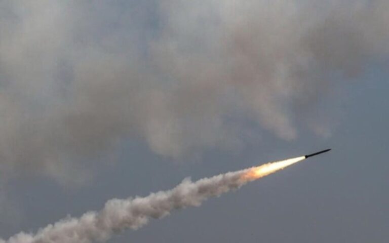 Запоріжжя атакували ракетами 8 січня: є постраждалі (ДОПОВНЕНО)