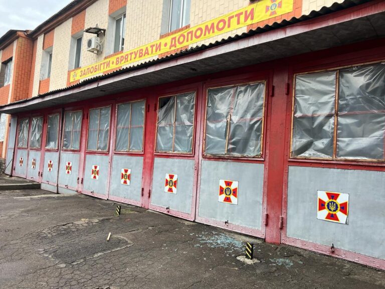 Через обстріли пошкоджено пожежні частини у Запорізькій та Донецькій областях