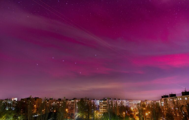 Фотограф показав “північне сяйво” над Запоріжжям (ФОТО)