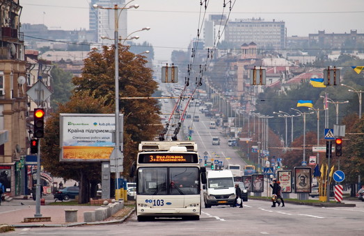У Запоріжжі запустили автобус по маршруту тролейбуса №3