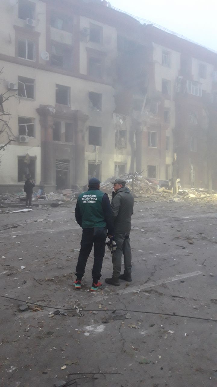 Эксперты подсчитали ущерб от ракетного удара по дому на проспекте Соборном в Запорожье