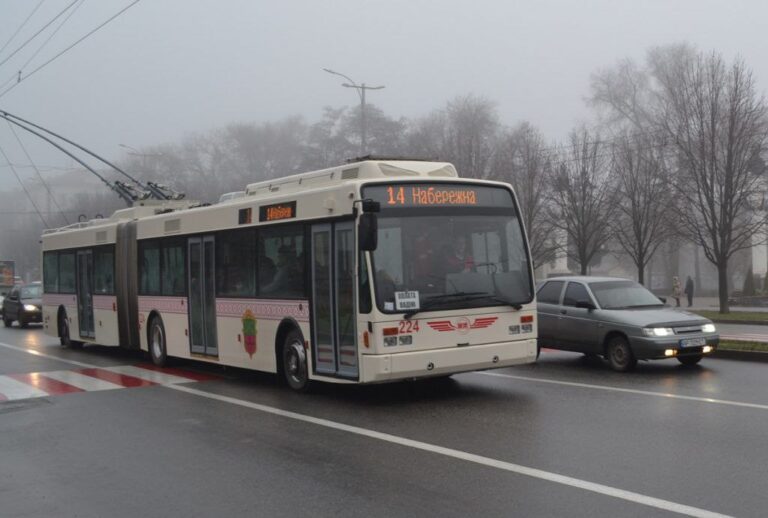 Як працюватиме громадський транспорт у Запоріжжі 4 лютого
