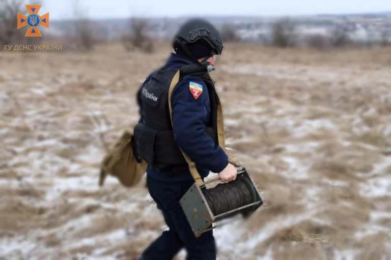 Сапери знешкодили три бомби у Запорізькій області