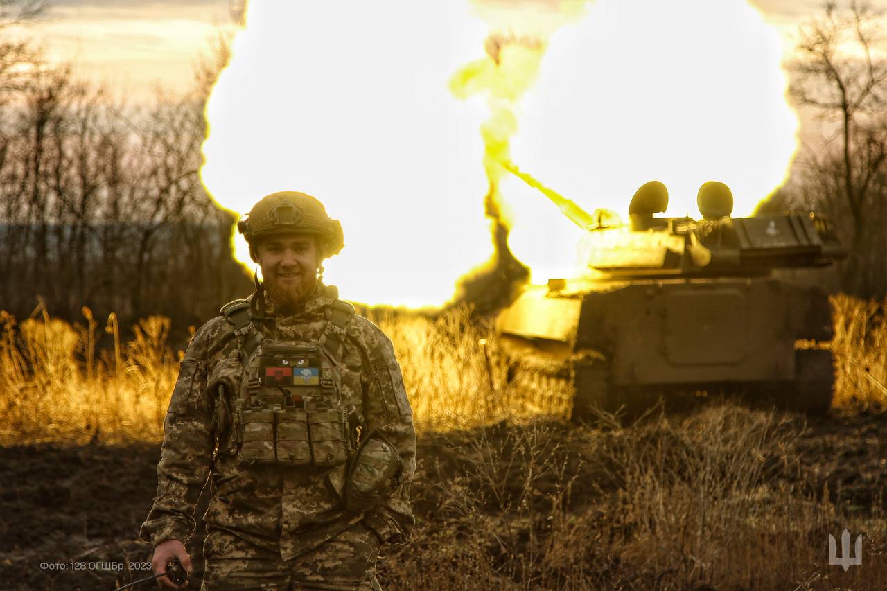 Українські військові спалили 10 одиниць техніки окупантів на Запорізькому напрямку
